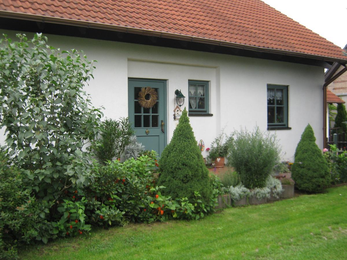 Appartamento Ruhe Geniessen Bei Kulbes Doberschutz Esterno foto
